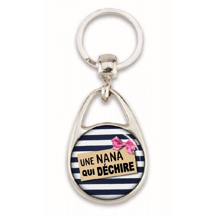       une nana qui déchire, super porte clé pas cher en vente sur em-creation.fr
    