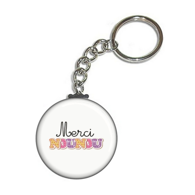       Porte clés "Merci nounou" blanc - petit cadeau pour remercier une nounou avec sincérité
    