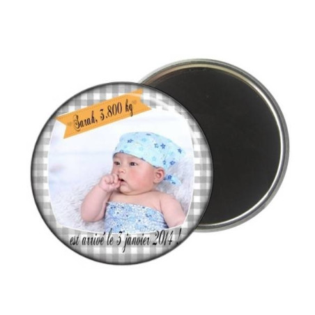       Magnet personnalisé 6cm - Em création
    