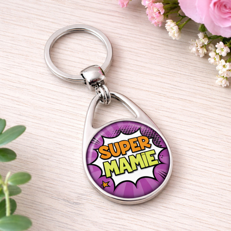 Porte-clés mamie pour super-héroïnes