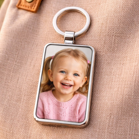       Porte-clés photo rectangulaire personnalisé avec image
    