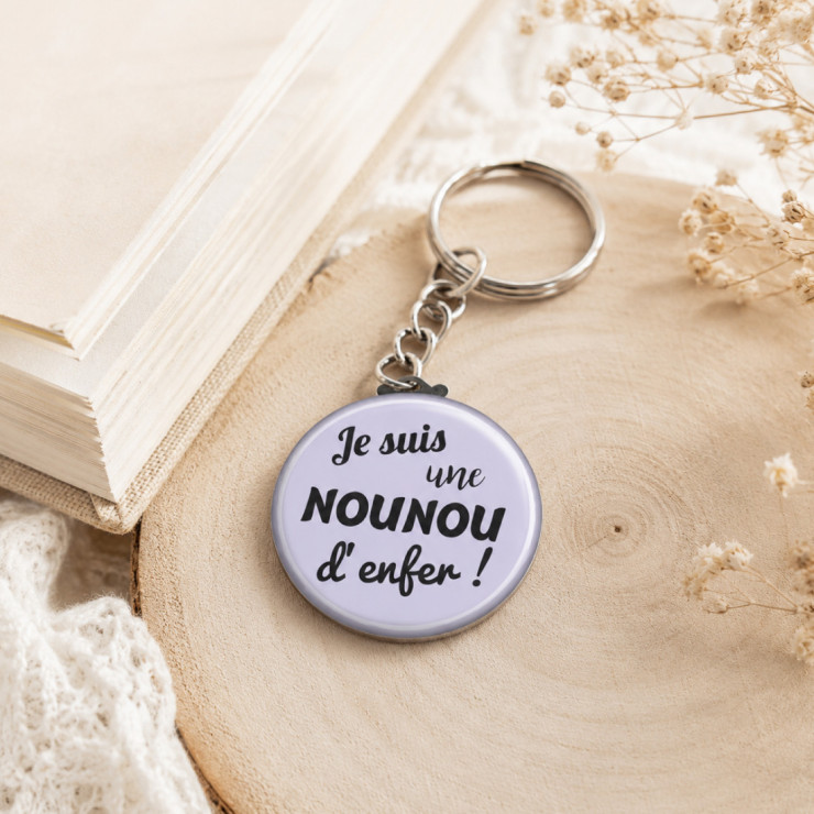       Porte clés nounou d'enfer avec chaine
    