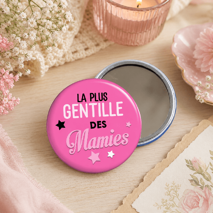                     Miroir gentille mamie
                  
