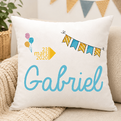 Housse de coussin bébé personnalisée – prénom et naissance