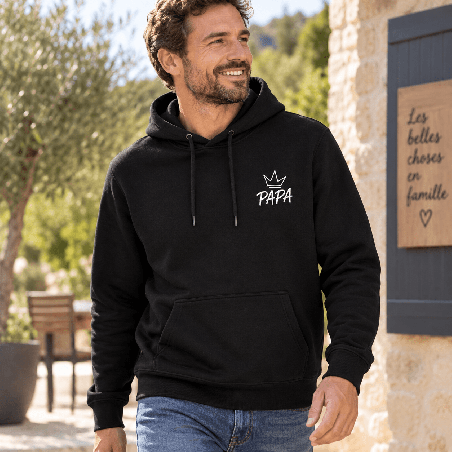       Sweat Papa humoristique noir pour afficher son rôle avec style
    