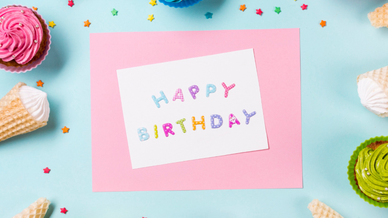 Anniversaire en retard : modèles de vœux pour se faire pardonner