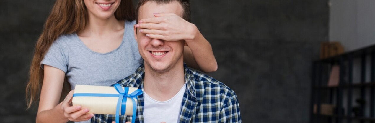 Messages d’anniversaire pour son frère : 36 idées uniques