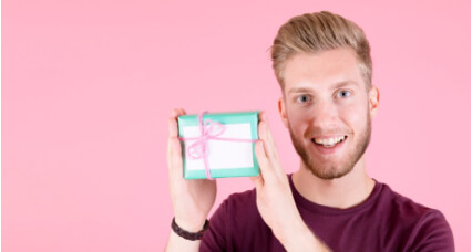 5 Cadeaux personnalisés pour homme qui feront sensation