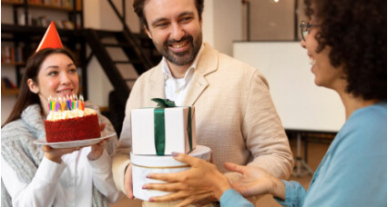 Messages d’anniversaire pour un homme : 30 exemples selon la relation